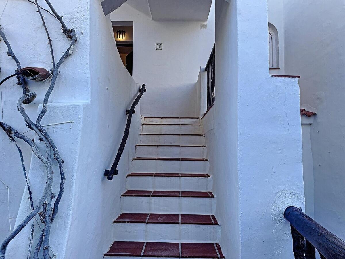 P98 - Bonito Apartamento Sobre El Mar Форнельс Екстер'єр фото
